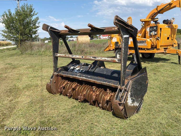 image for item DZ4853 2021 Caterpillar HM415C skid steer mulcher