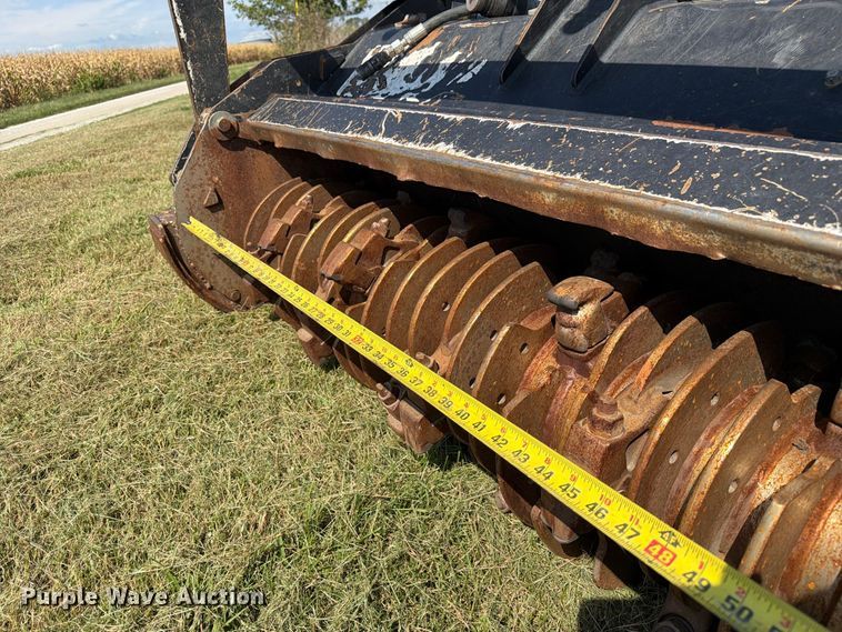image for item DZ4853 2021 Caterpillar HM415C skid steer mulcher