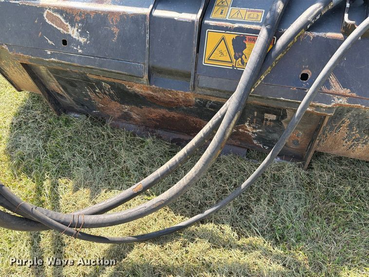 image for item DZ4853 2021 Caterpillar HM415C skid steer mulcher