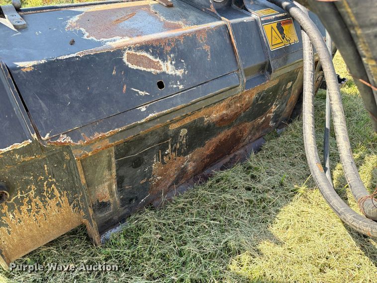 image for item DZ4853 2021 Caterpillar HM415C skid steer mulcher