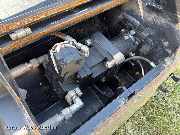 image for item DZ4853 2021 Caterpillar HM415C skid steer mulcher