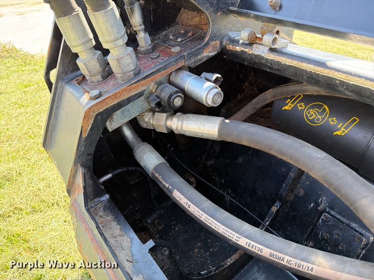 image for item DZ4853 2021 Caterpillar HM415C skid steer mulcher
