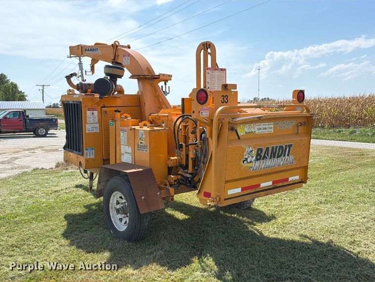 image for item DZ4854 2013 Bandit 990XP wood chipper