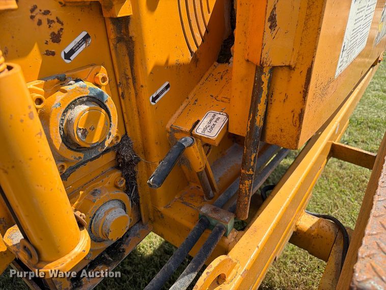 image for item DZ4854 2013 Bandit 990XP wood chipper
