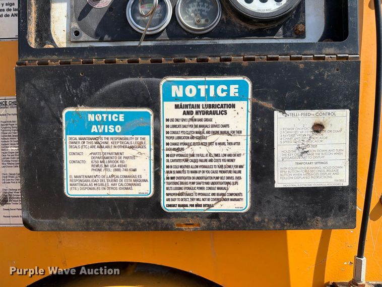 image for item DZ4854 2013 Bandit 990XP wood chipper