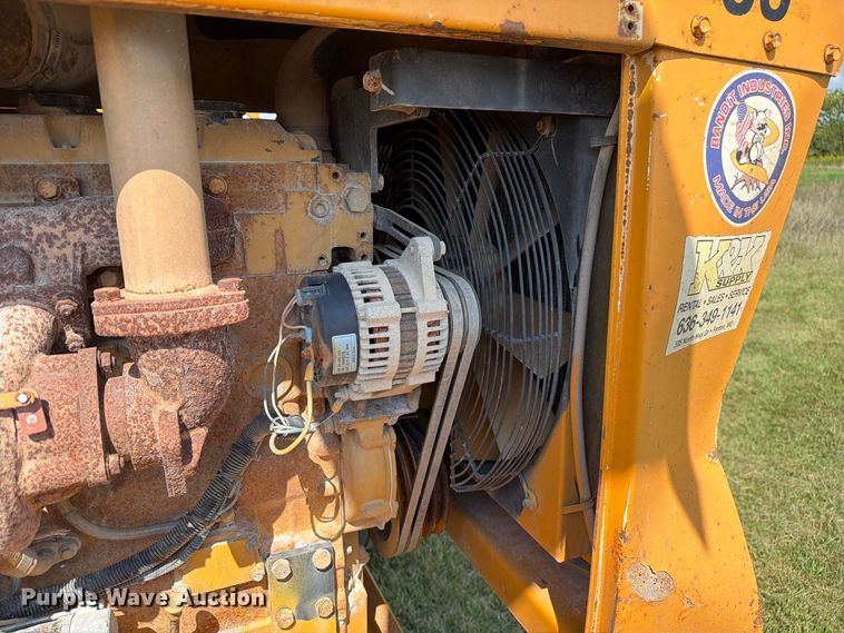 image for item DZ4854 2013 Bandit 990XP wood chipper