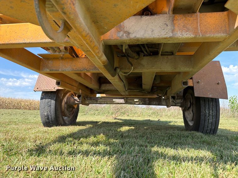 image for item DZ4854 2013 Bandit 990XP wood chipper