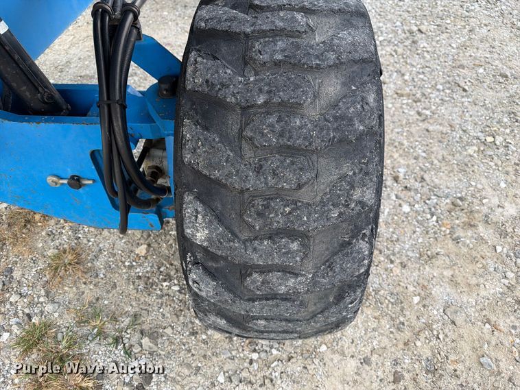 image for item DZ4855 2005 Genie S-40 boom lift