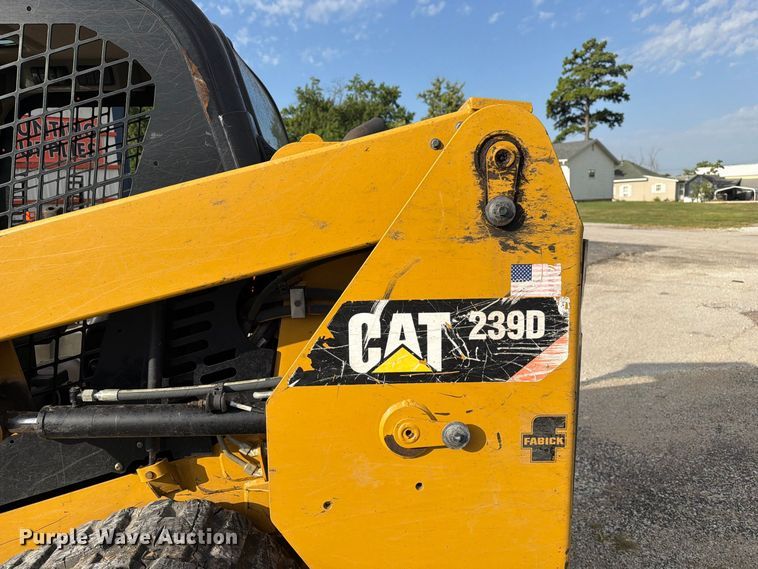 image for item DZ4866 2018 Caterpillar 239D tracked skid steer loader
