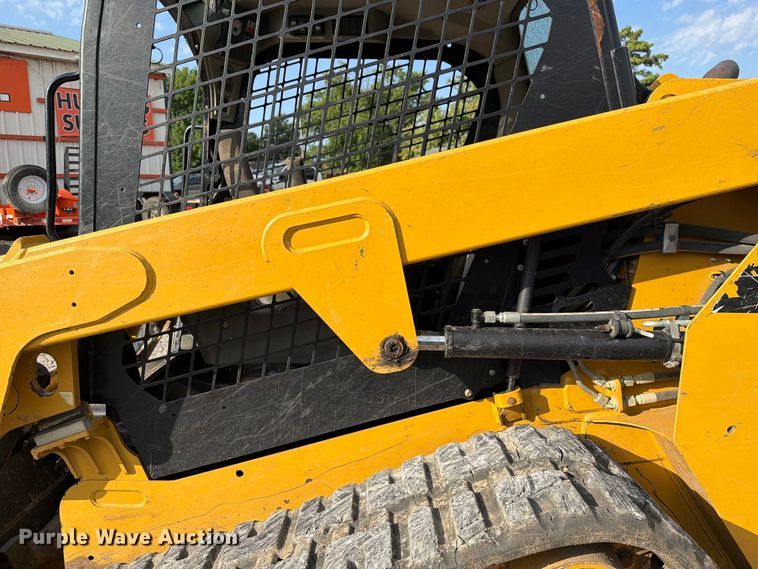 image for item DZ4866 2018 Caterpillar 239D tracked skid steer loader