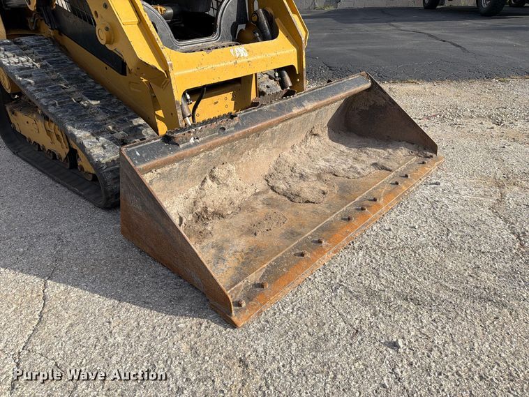 image for item DZ4866 2018 Caterpillar 239D tracked skid steer loader