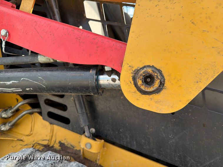 image for item DZ4866 2018 Caterpillar 239D tracked skid steer loader