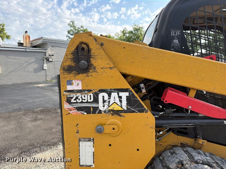 image for item DZ4866 2018 Caterpillar 239D tracked skid steer loader