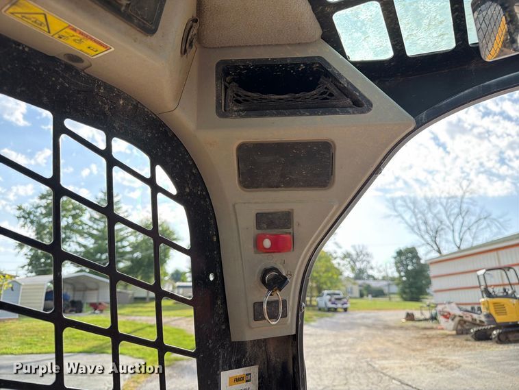 image for item DZ4866 2018 Caterpillar 239D tracked skid steer loader