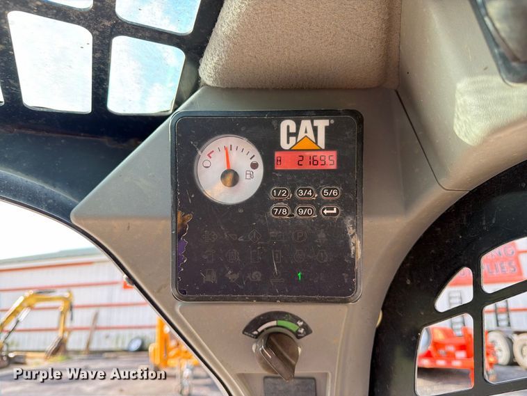 image for item DZ4866 2018 Caterpillar 239D tracked skid steer loader