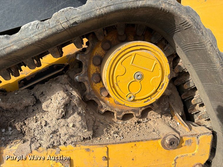 image for item DZ4866 2018 Caterpillar 239D tracked skid steer loader