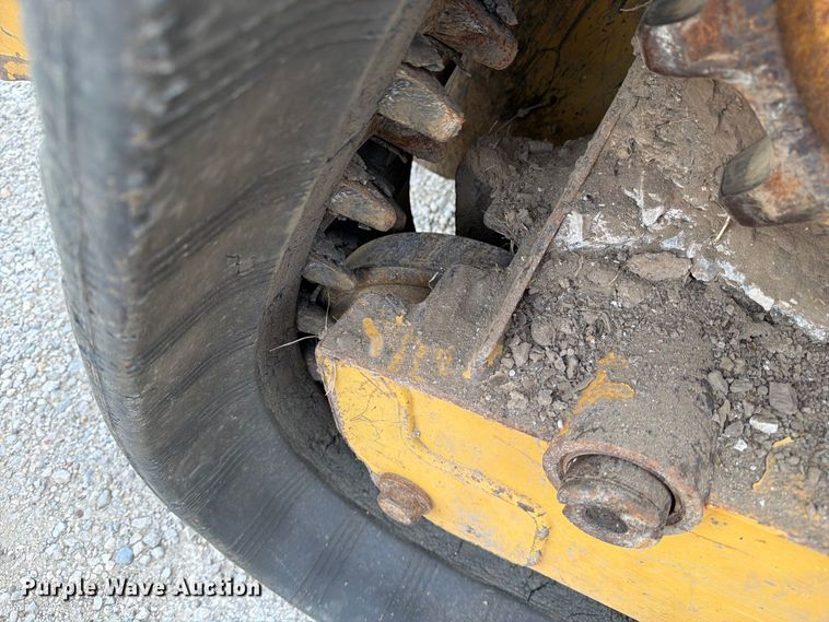 image for item DZ4866 2018 Caterpillar 239D tracked skid steer loader