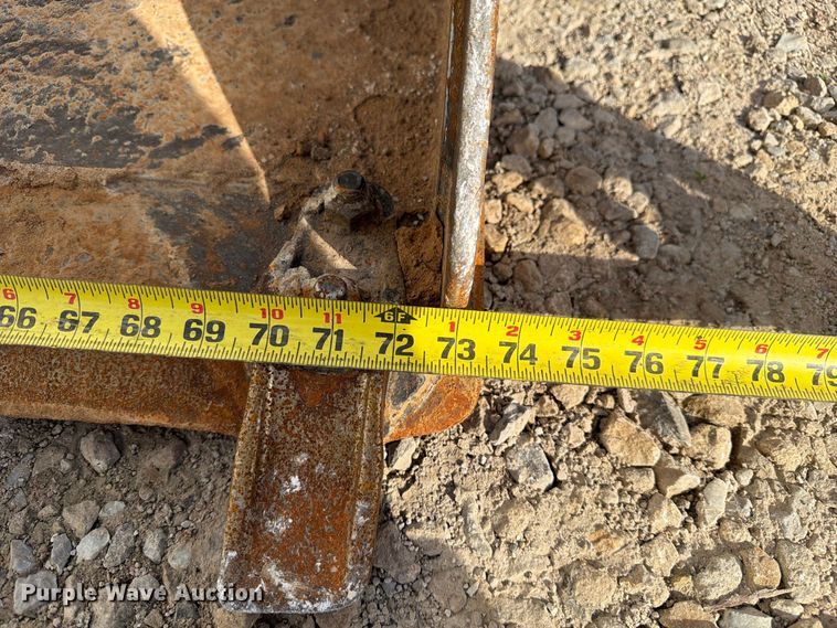image for item DZ4866 2018 Caterpillar 239D tracked skid steer loader