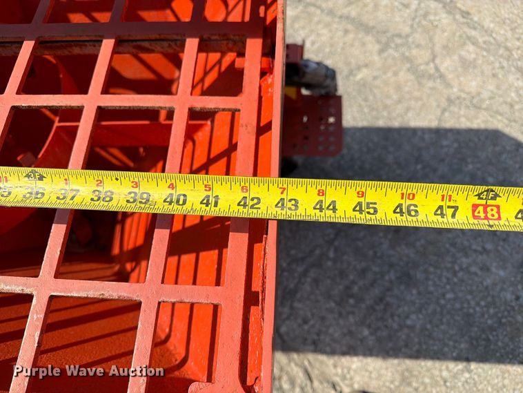 image for item DZ4868 2002 Bobcat Spreader HS8 skid steer spreader