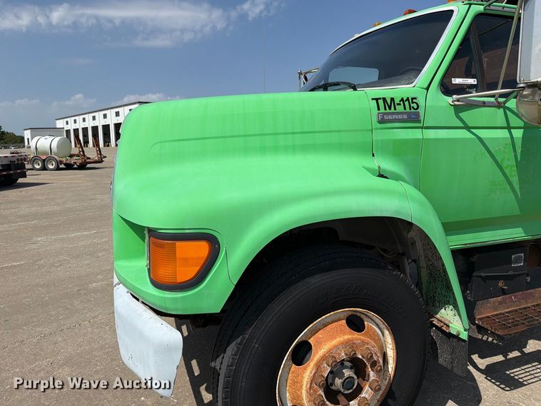 image for item DZ4870 1997 Ford F800 flatbed truck with crash attenuator  