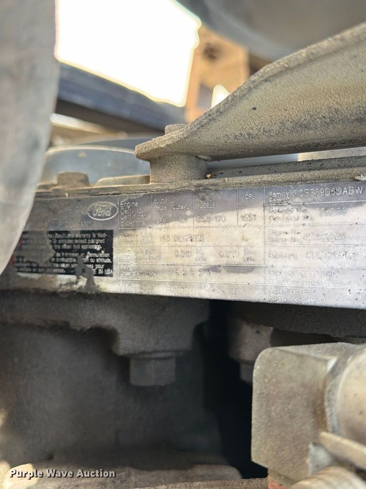 image for item DZ4870 1997 Ford F800 flatbed truck with crash attenuator  