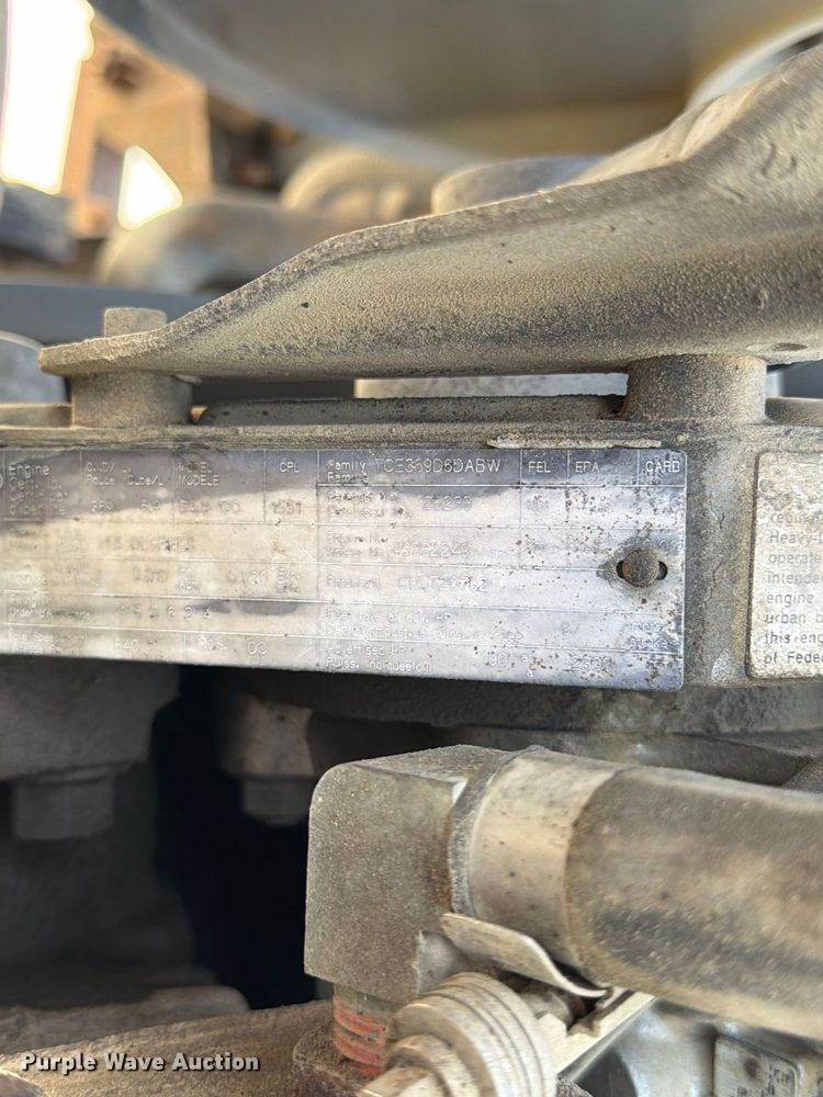 image for item DZ4870 1997 Ford F800 flatbed truck with crash attenuator  