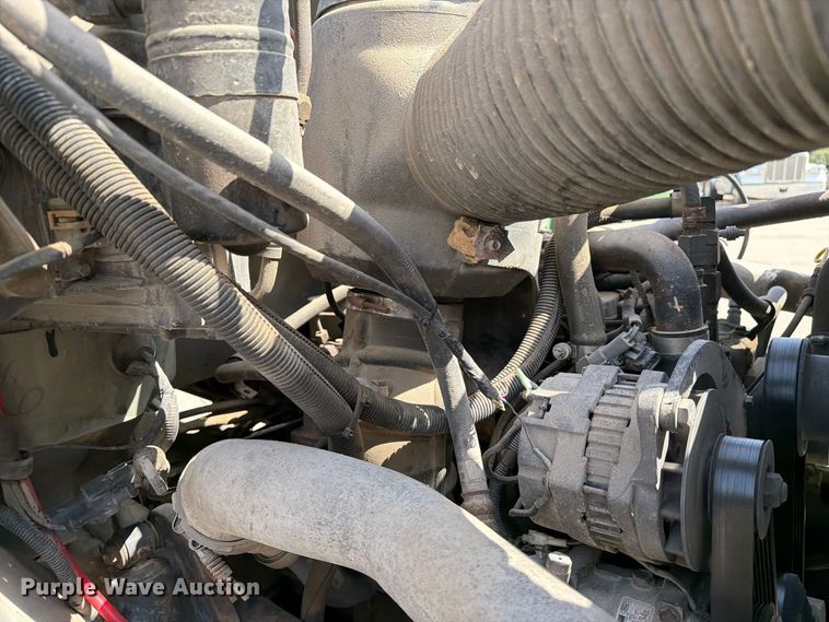 image for item DZ4870 1997 Ford F800 flatbed truck with crash attenuator  
