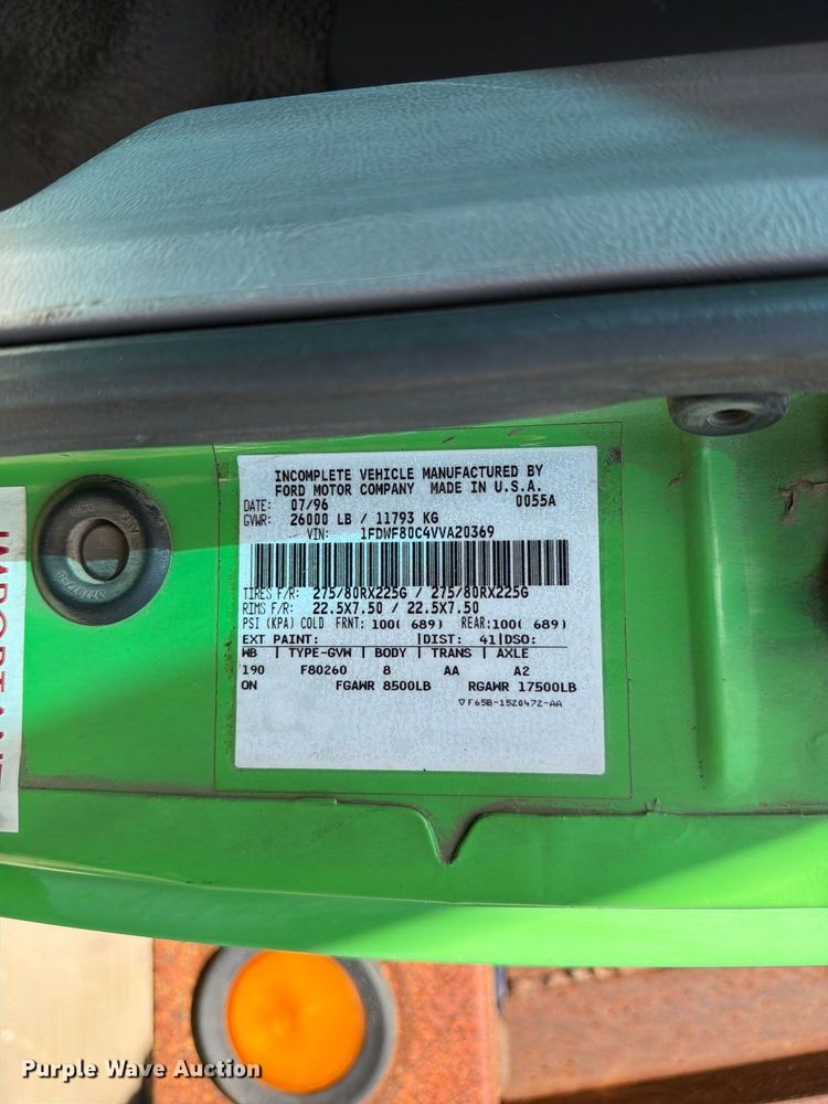 image for item DZ4870 1997 Ford F800 flatbed truck with crash attenuator  