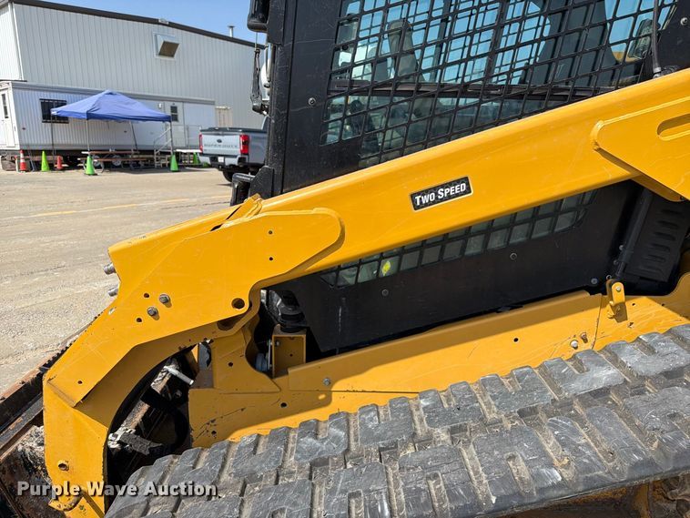image for item DZ4872 2023 Caterpillar 299D3 tracked skid steer loader