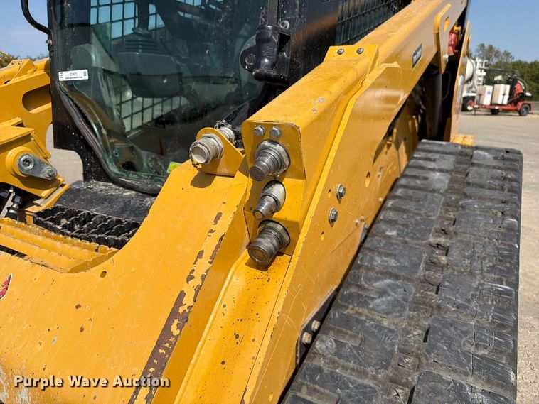 image for item DZ4872 2023 Caterpillar 299D3 tracked skid steer loader