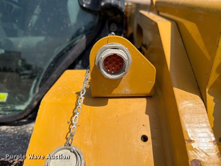 image for item DZ4872 2023 Caterpillar 299D3 tracked skid steer loader