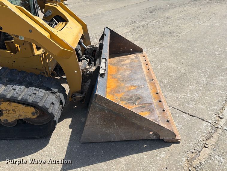 image for item DZ4872 2023 Caterpillar 299D3 tracked skid steer loader