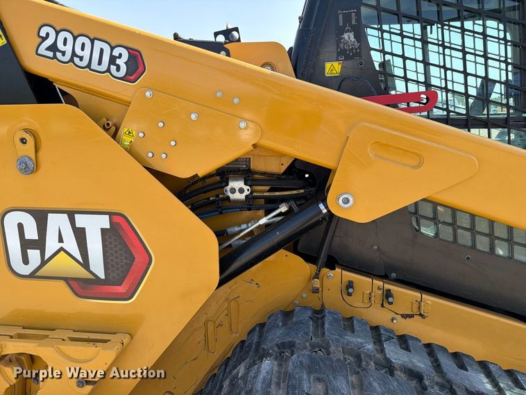 image for item DZ4872 2023 Caterpillar 299D3 tracked skid steer loader