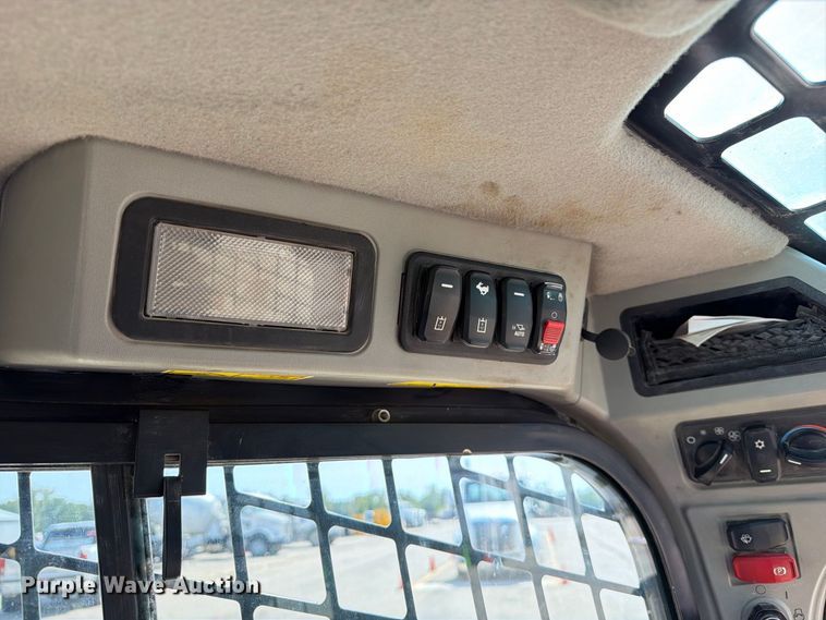 image for item DZ4872 2023 Caterpillar 299D3 tracked skid steer loader