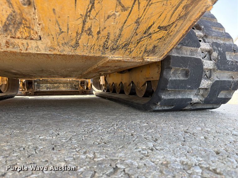image for item DZ4872 2023 Caterpillar 299D3 tracked skid steer loader
