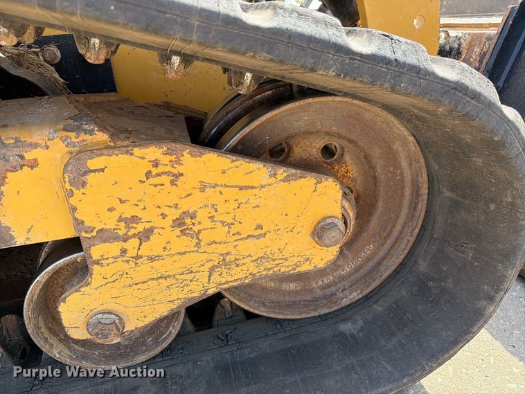 image for item DZ4872 2023 Caterpillar 299D3 tracked skid steer loader