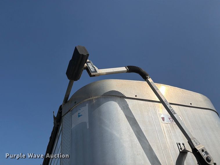 image for item DZ4874 2016 Travis S/96 end dump trailer