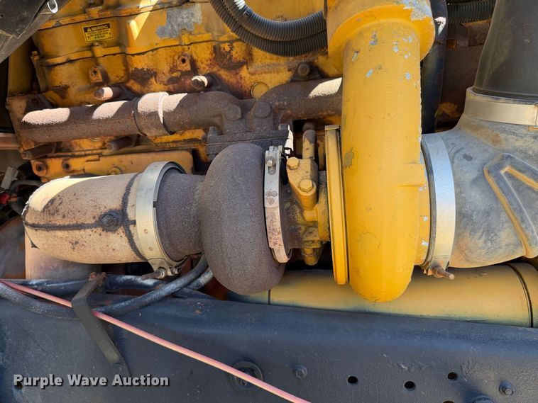 image for item EA0014 1995 Ford LA9000 water truck