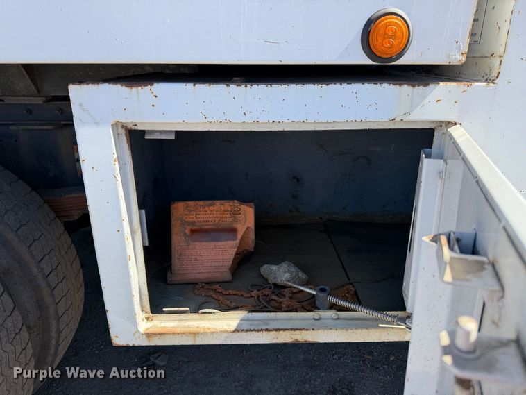 image for item EA0044 2005 GMC C6 chipper truck