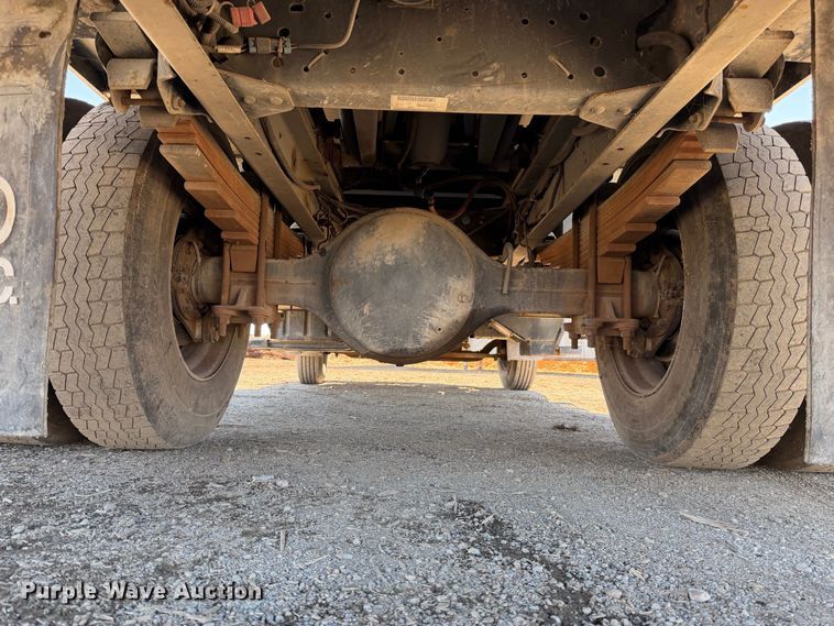 image for item EA0044 2005 GMC C6 chipper truck