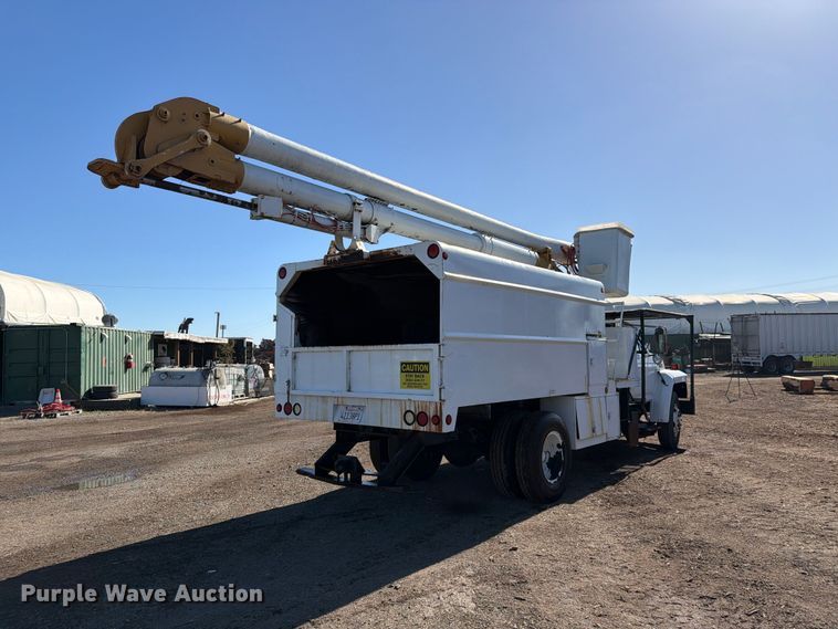 image for item EA0047 1991 Ford F700 forestry bucket truck
