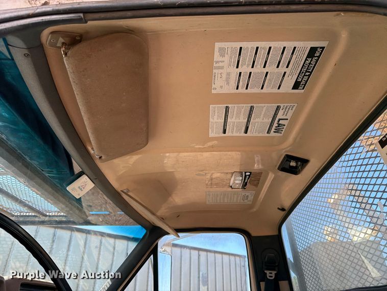 image for item EA0047 1991 Ford F700 forestry bucket truck