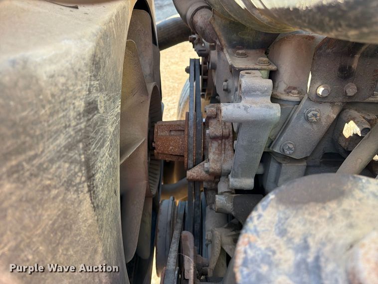 image for item EA0047 1991 Ford F700 forestry bucket truck