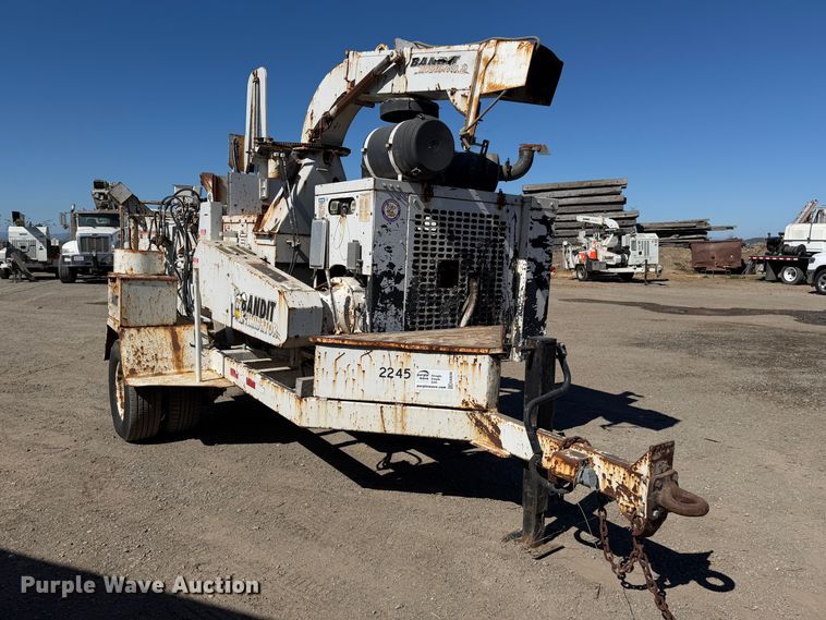 image for item EA0048 2004 Bandit 1890HD wood chipper