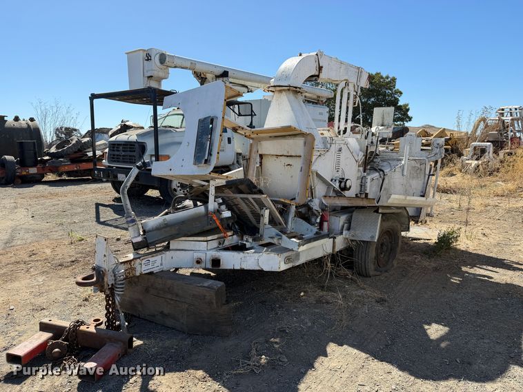 image for item EA0049 2005 Bandit 1590 wood chipper