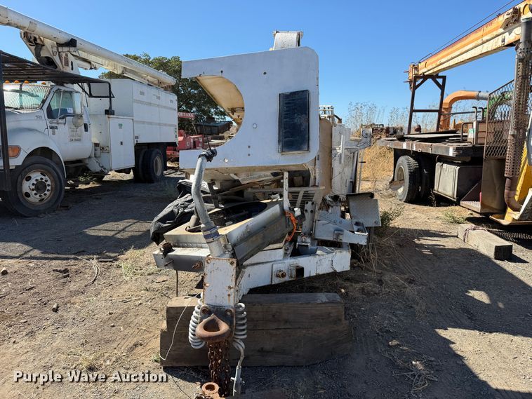 image for item EA0049 2005 Bandit 1590 wood chipper