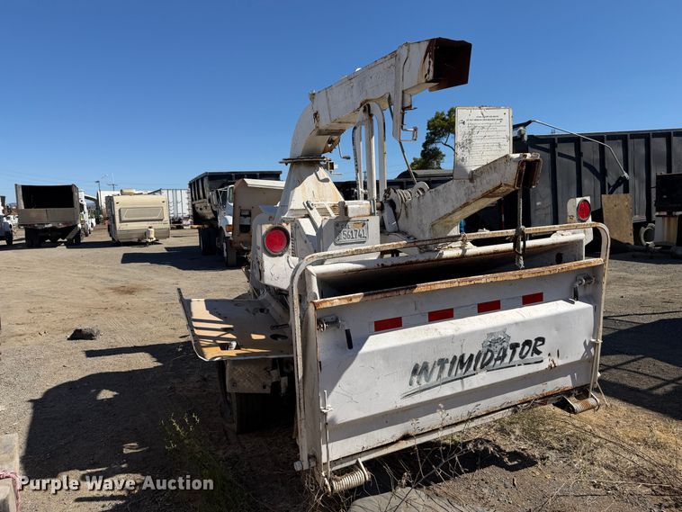 image for item EA0049 2005 Bandit 1590 wood chipper