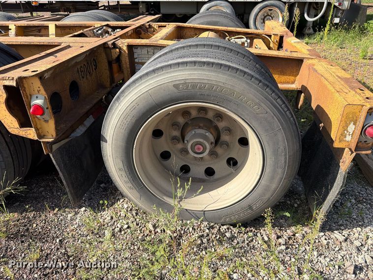 image for item EA0472 2001 Load King lowboy equipment trailer