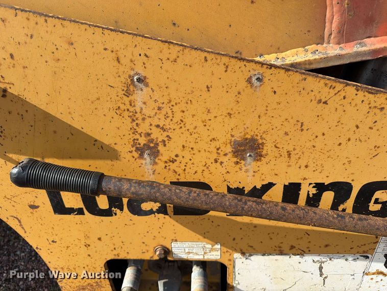image for item EA0472 2001 Load King lowboy equipment trailer