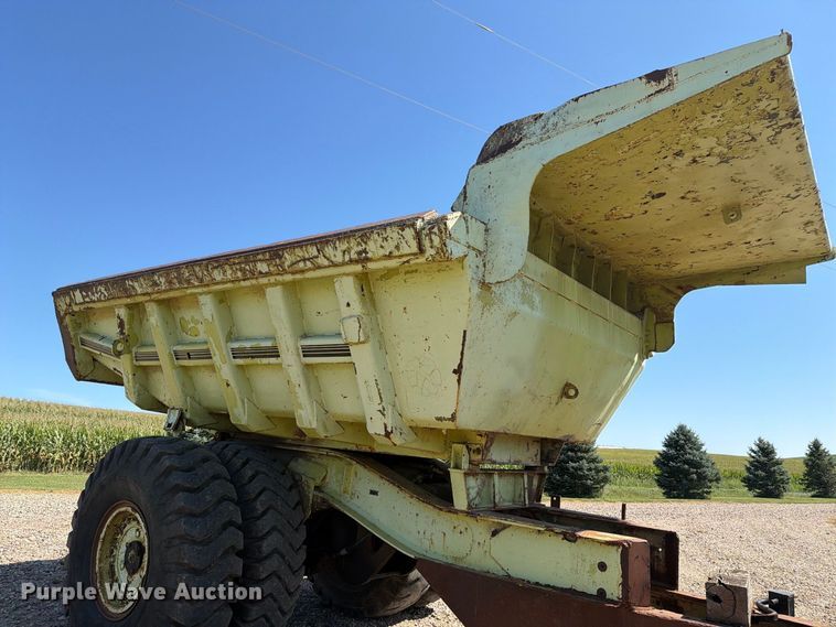 image for item EA0475 Shop Built end dump wagon